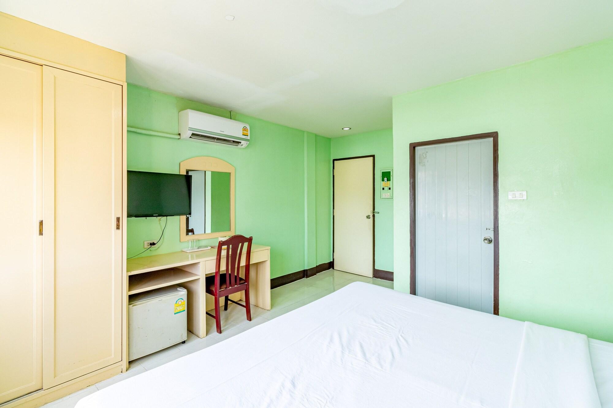 Woodlands Inn Hotel 방콕 외부 사진