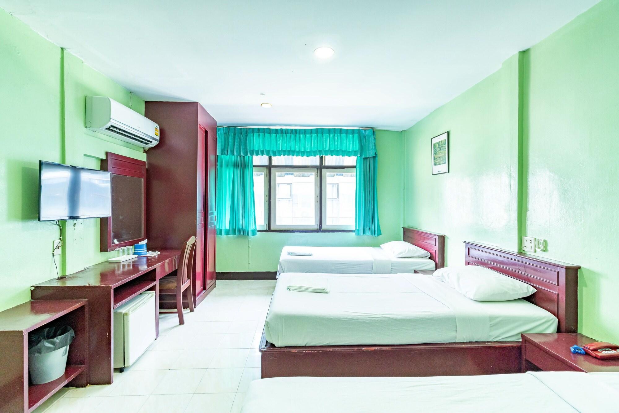 Woodlands Inn Hotel 방콕 외부 사진