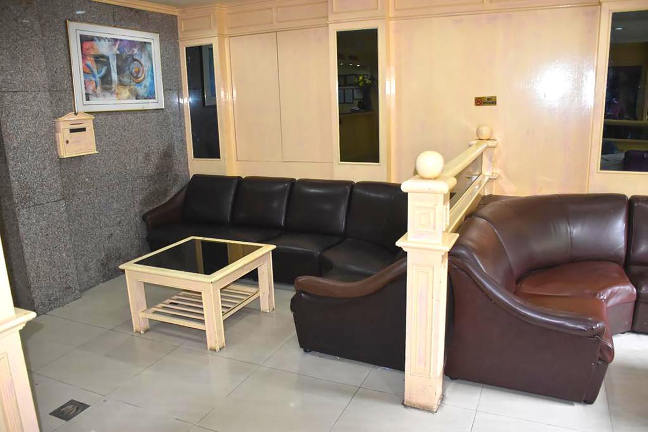 Woodlands Inn Hotel 방콕 외부 사진